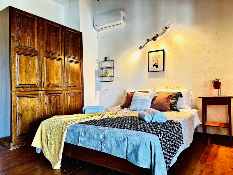Bedroom, room details